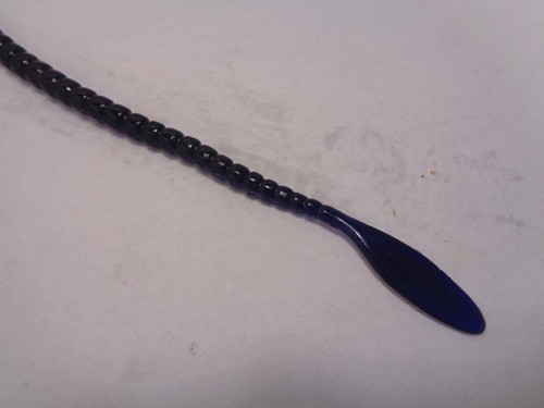 Purple Grape 20 Count New Other Bulk 8/" Paddle Tail Worms