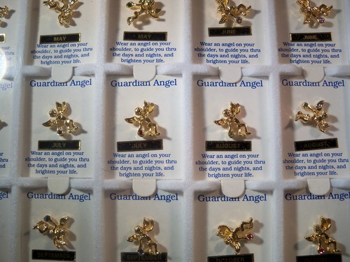 Ange Gardien De Cristal Pierre de naissance mois Lapel Pin Broche