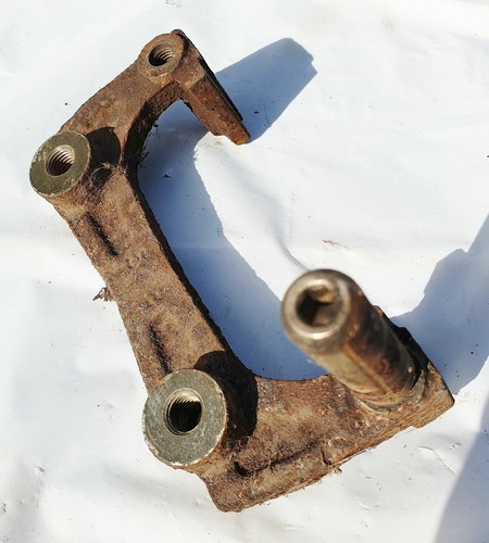 MAZDA MX5 MK1//NA Brake Caliper Carrier Rear Driver side 1.6 ONLY//USED