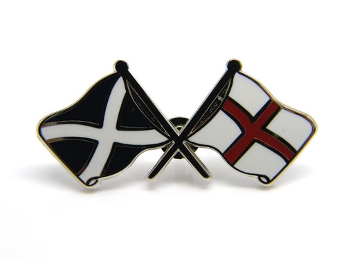 ENGLAND ST GEORGE SCOTTISH SALTIRE TWIN FLAG LAPEL PIN BADGE IN FREE GIFT POUCH