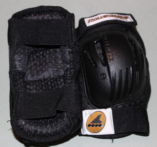 Adult Small NEW Rollerblade Brand Protective Elbow Pads City Gear Series
