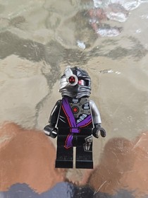 LEGO Ninjago Nindroid Warrior Nj0083 Retired 2015 See Pics