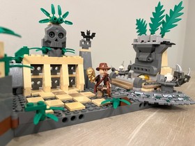 Lego Indiana Jones Temple Escape 7623