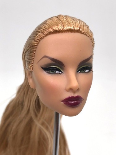 Fashion Royalty Integrity Doll Fairytale Convention Natalia Wicked Behavior Head