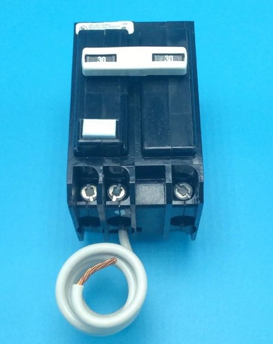 New Circuit Breaker Eaton Cutler Hammer GFCB230 30 Amp 2 Pole 120//240V GFCI