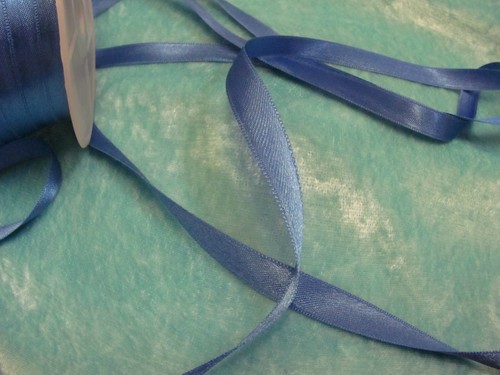 5 Metres Of Double Sided Satin Ribbon 10 mm For £1.50...6 Colours Free UK Post