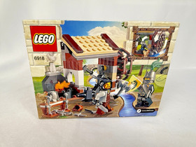 LEGO Kingdoms: Blacksmith Attack 6918, Jester 7953, Target Practice 30062 - New