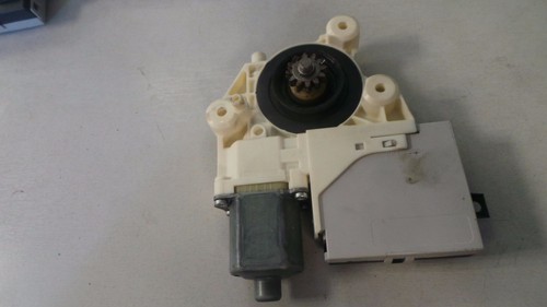 Ford Focus RR Côté conducteur Porte Module de contrôle fenêtre Motor 7m5t14b534-CD 05-11