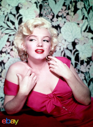 P8 FORMAT 20X27 CM PHOTO MARILYN MONROE