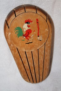 Vintage-Wooden-Rooster-Axe-Knife-Holder-Wall-Block-Holds-5-Knives-1960s