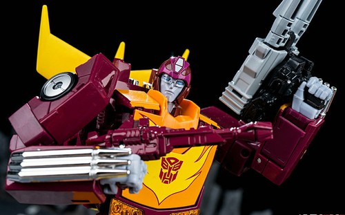 Transformers Masterpiece MP40 Targetmaster Hot Rodimus Figure 18CM Toy