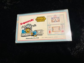 Game & Watch Nintendo SQUISH retro battery operated Electronic video gaming gift