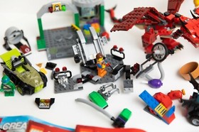 Lego Juniors Angry Birds Lego Movie Creator 31032 10724 75822  70801 1669 DC