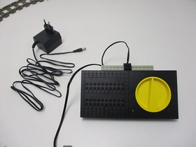 Lego 9V tracks oval 16 x 4520 3 x 4515 + siding transformer power supply railway