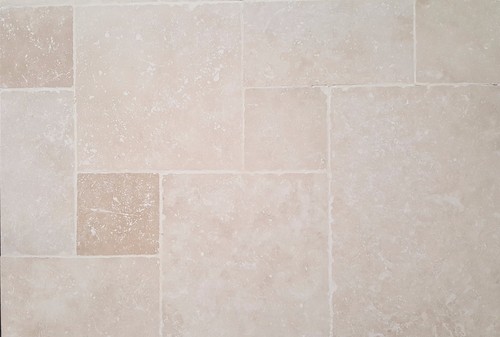 Light Travertin Fliesen Select Antik Getrommelt in verschiedenen Formaten