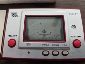 Mego Time Out Toss Up Nintendo Game & Watch - Working W/ Instructions & Insert