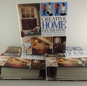 Creative home decorating book Creative home decorating book