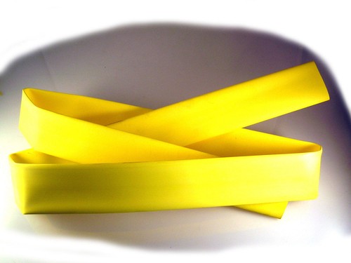 Raychem RNF100-1 GIALLO Calore Strizzacervelli rapporto 2:1 25.4mm di diametro 1.2 METRI OM0894