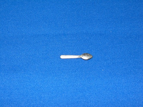 VINTAGE BARBIE REGISTERED NURSE SPOON 991 HOSTESS SET METAL SPOON FOUNTAIN BOY