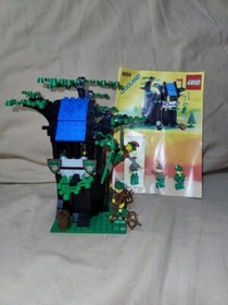 LEGO 6054 Foresman's Hideout Castle Knights Classic Vintage 6066 + 6 Minifigs