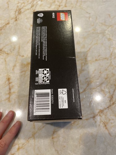 LEGO 40412 Hagrid /& Buckbeak BrickHeadz In Hand