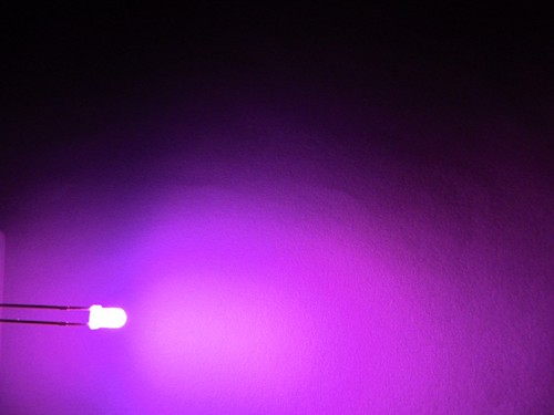 50x 3mm LED rund weiß diffused sehr hell LEDs Widerstände 3mm