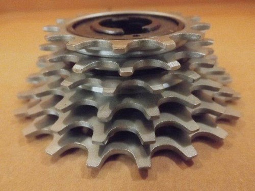 14x22 New-Old-Stock Suntour Pro-Compe Ultra 6-Speed Freewheel w//Silver Finish