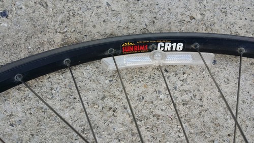 QR SUNRIMS CR18 FRONT 26/" RIM BIKE 559 x 22.5 WITH HUB 9 mm AXLE 32 SPOKES