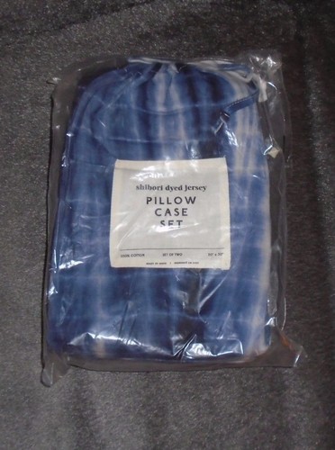 Urban Outfitters Shibori Streak Jersey Pillowcase Set Set of 2 NIP $39 Standard