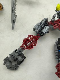Lego Bionicle 8734 & 8733 Bundle Collection Bundle Brutaka Axonn Titans