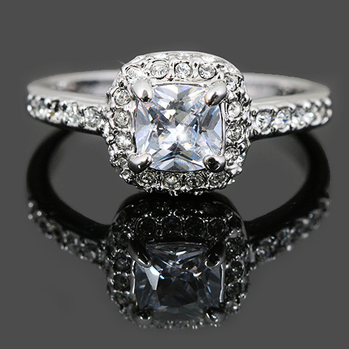 18k White Gold Plated Square Crystal Women Wedding Engagement Ring Size 10 R114