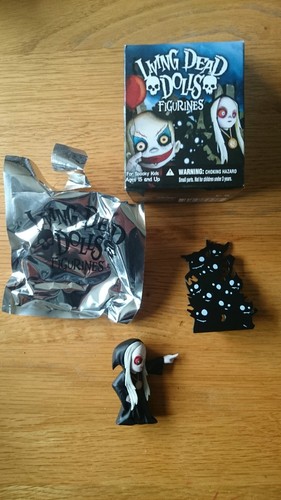 LIVING Dead DOLL SERIE 2 FIGURINA Mini-Figure