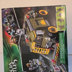 Lego TEENAGE MUTANT NINJA TURTLES 79115 ~ TURTLE VAN TAKEDOWN ~ NISB Retired