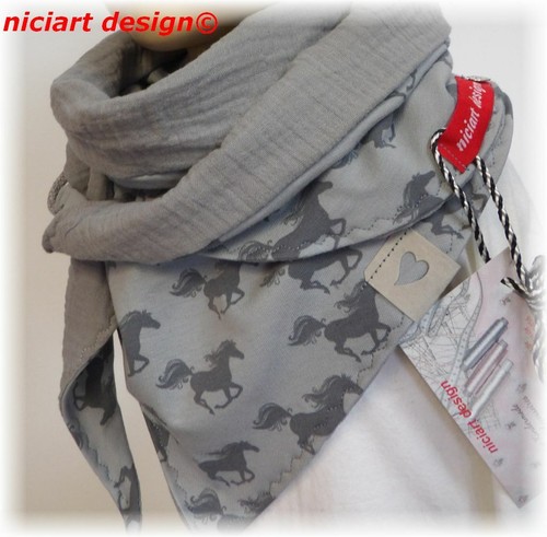 NICIART DESIGN ♥ DREIECKSTUCH ♥HALSTUCH♥ KINDERTUCH♥GRAU WENDE WICKELTUCH PFERDE