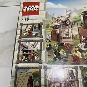 Mill Village Raid #7189 LEGO Kingdoms Set New NIB Sealed 2011 Retired Vintage