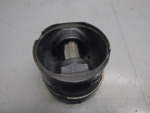 Kolben BMW E39 530d 3,0 D 142 KW M57 M57D30 306D1