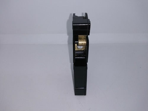 ZINSCO T30 TYPE T 1 POLE 30 AMP 120//240V MAGNETRIP CIRCUIT BREAKER Green Handle