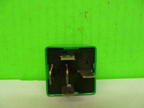 Relais grün 93BG13A025A1B V23136-A1-X32 12V 40//30A Ford