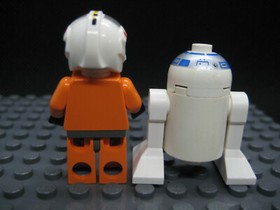 Lego Star Wars Wedge Antilles and R2-D2 6212 Minifigures