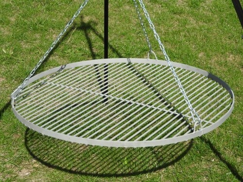 Gartengrill Schwenkgrill Holzkohlegril Dreibein Höhe 200cm Fläche 70cm