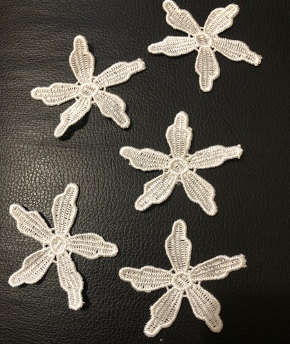 5 White Embroidered Guipure Lace Flower Motif Applique Wedding Patch