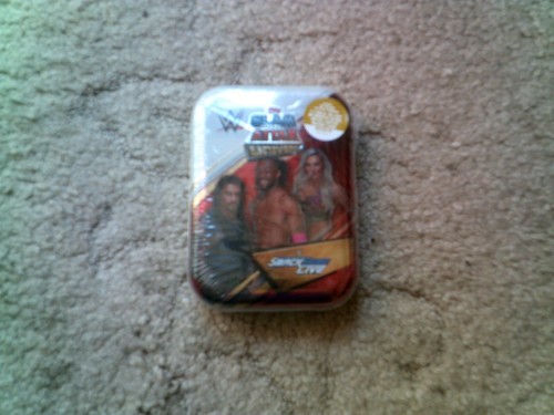 34 Cartes plus Limited Edition Topps Slam Attax Univers Mini Tins Scellé