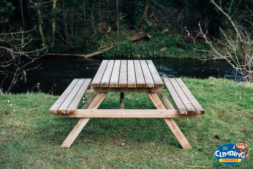 Wooden Garden bench Garden table,Heavy duty. Outdoor Heavy Duty Picnic tables