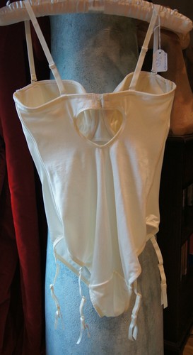 Panache Cream Preformed Special Occasions Strapless Body With Suspenders