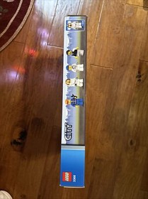 LEGO City SPACE CENTRE 3368 New Factory Sealed Box - Rocket Space Suit - Retired