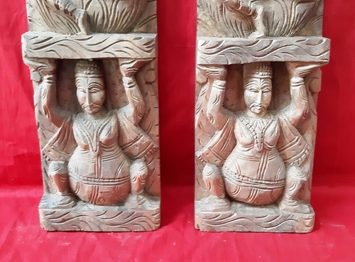 Hindu Temple Ashta Lekshmi Vertical Panel Devi Lakshmi Wooden Wall Statue Pair