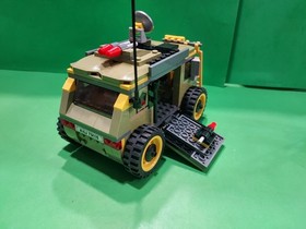 LEGO #79115 TMNT- TURTLE VAN TAKEDOWN- NO FIGURES- NICE CONDITION- W/INSTRUCTION