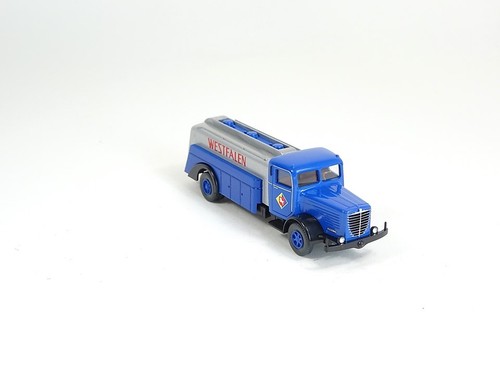 Wiking 0883 51 OVP Büssing 8000 Tankwagen /"Westfalen/" neu Spiel Idee