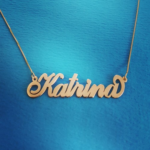 14k Solid Yellow Gold Personalized Name Pendant Gold .8 mm thickness 2 gr chain