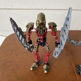 LEGO Bionicle Toa Lhikan and Kikanalo Set 8811 Complete with Instructions No Box